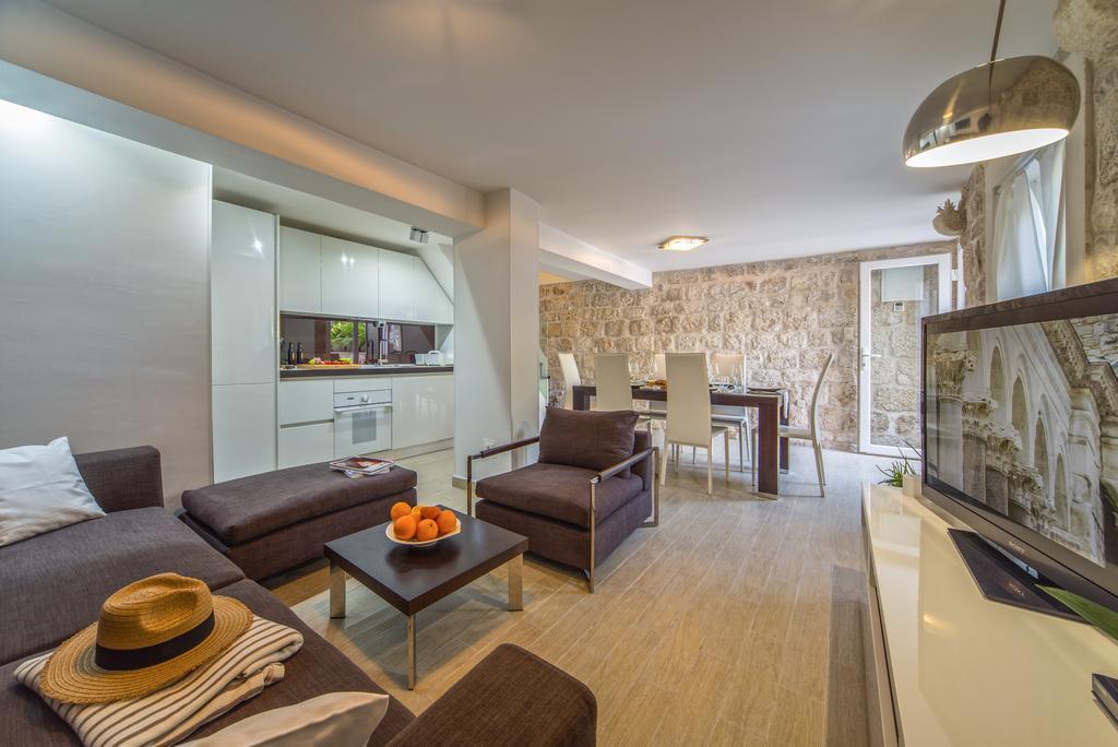 Villa Alea Hvar ฮวาร์ ภายนอก รูปภาพ