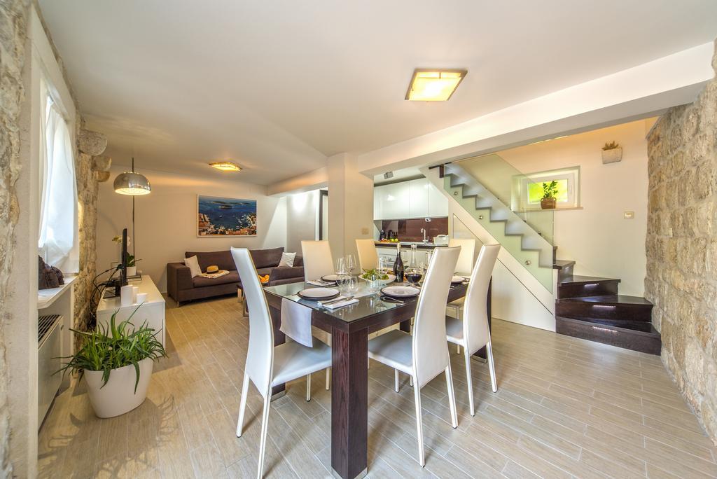 Villa Alea Hvar ฮวาร์ ภายนอก รูปภาพ