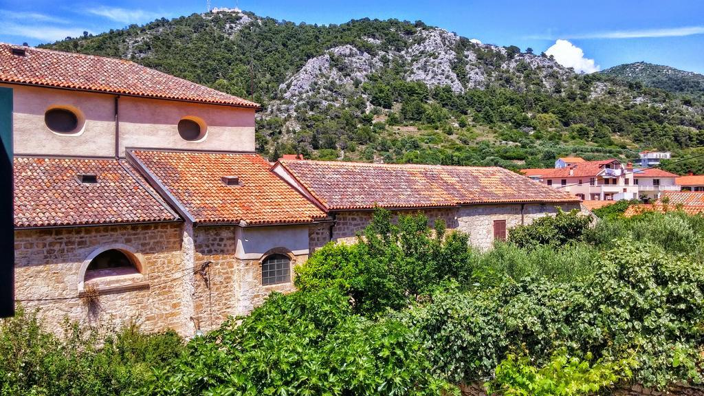Villa Alea Hvar ฮวาร์ ภายนอก รูปภาพ